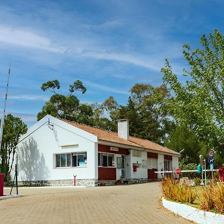 Parque De Campismo Orbitur Evora Hotel Kültér fotó