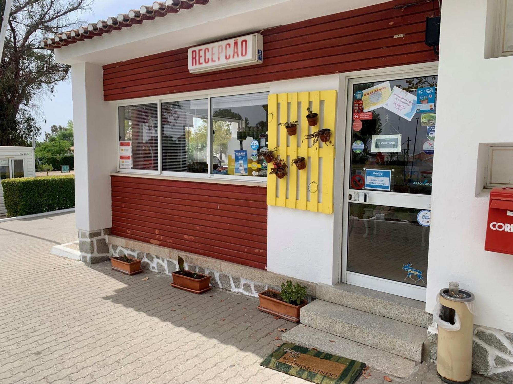 Parque De Campismo Orbitur Evora Hotel Kültér fotó